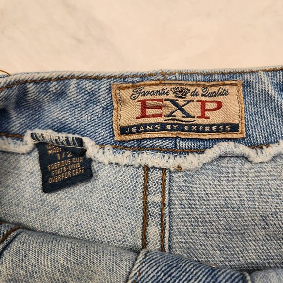EXP BY EXPRESS Vintage Denim A-Line Button Front Light Wash Mini Skirt Jnrs 1/2 - Picture 3 of 6